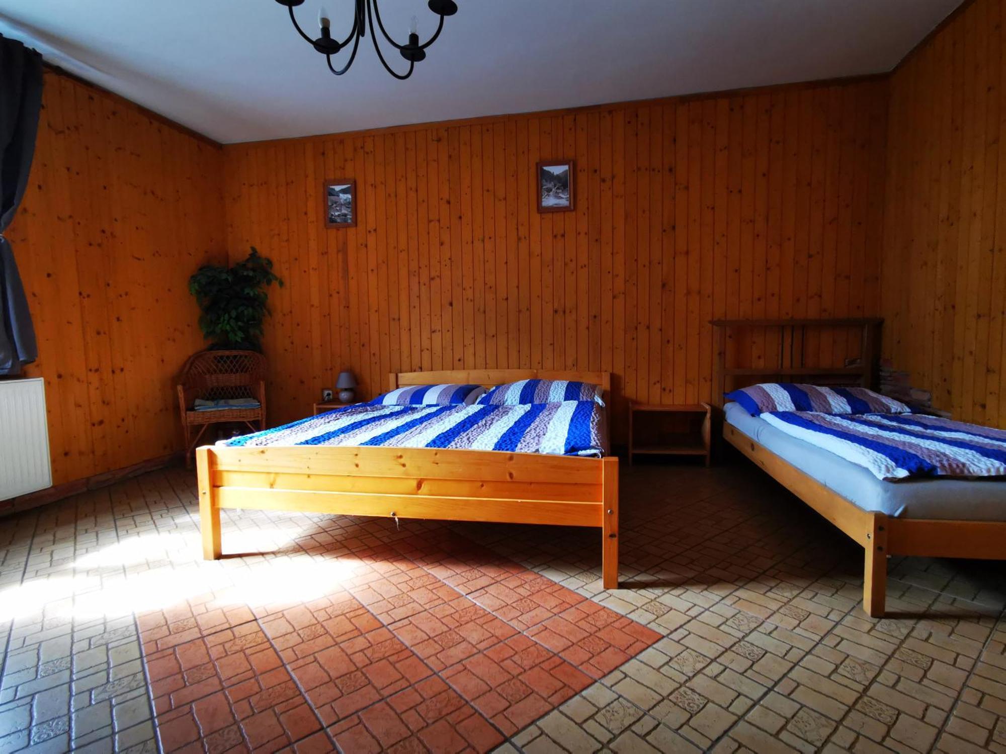Drevenica Spanka Špania Dolina エクステリア 写真